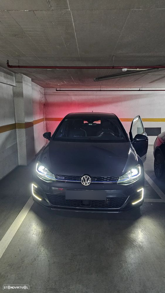 VW Golf 1.4 GTE Plug-In-Hybrid DSG - 3
