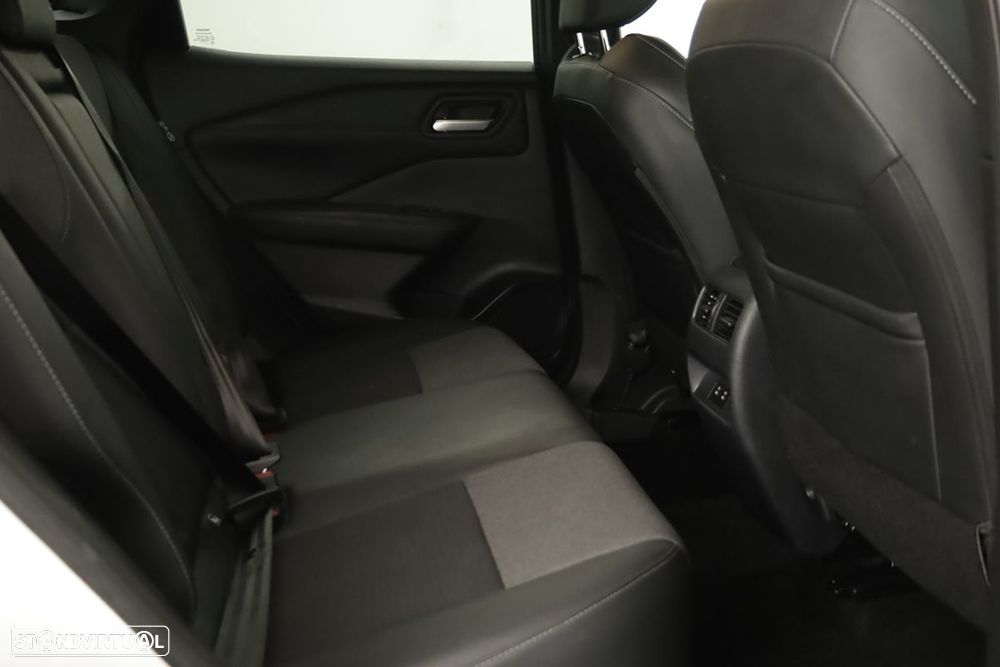 Nissan Qashqai 1.3 DIG-T N-Connecta LED Xtronic - 22