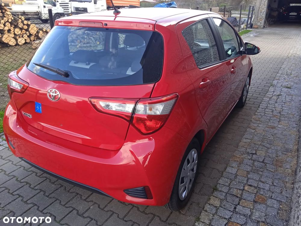 Toyota Yaris 1.5 Dynamic - 4