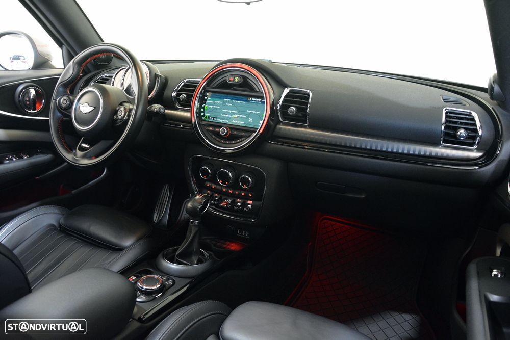 MINI Clubman Cooper D Aut. JCW - 14