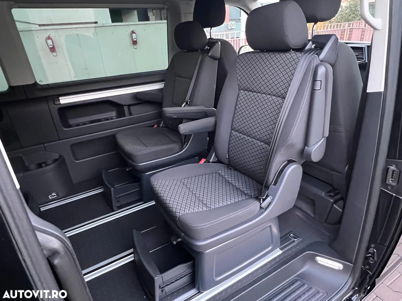 Volkswagen Multivan 2.0 TDI DSG 110KW Life - 29