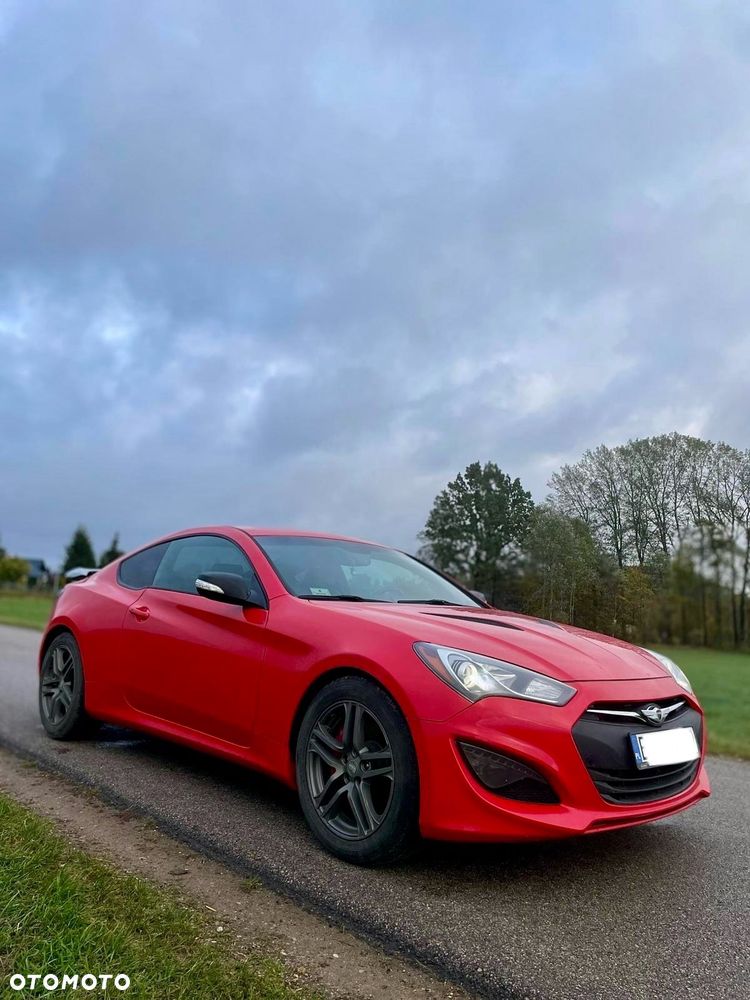 Hyundai Genesis Coupe 3.8 V6 Executive - 3