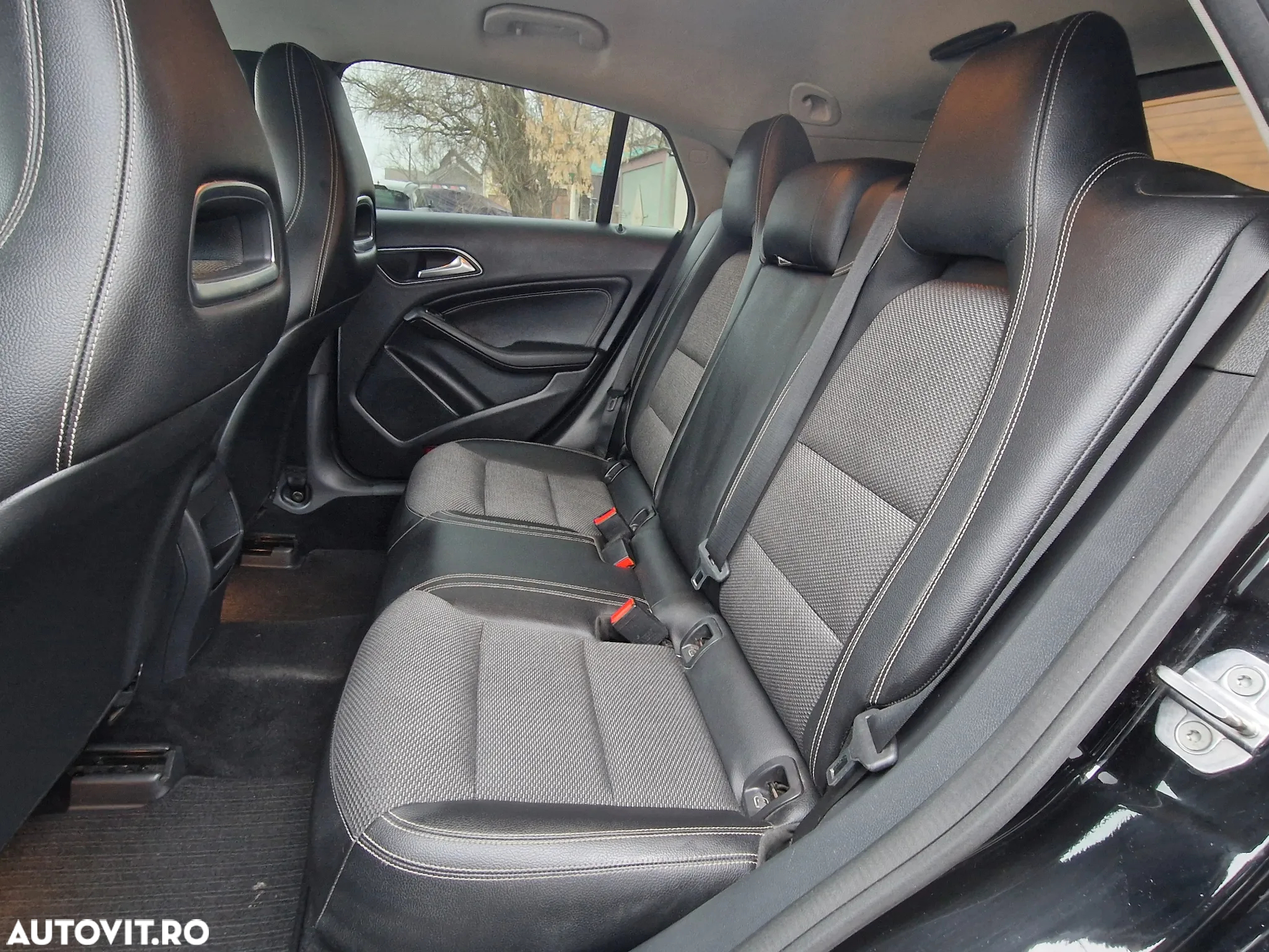 Mercedes-Benz CLA Shooting Brake 200 d 7G-DCT Peak Edition - 7