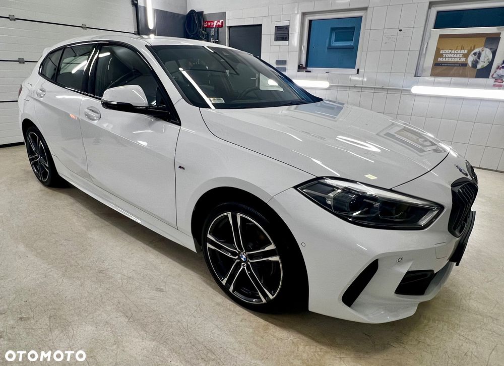 BMW Seria 1 118i M Sport - 9
