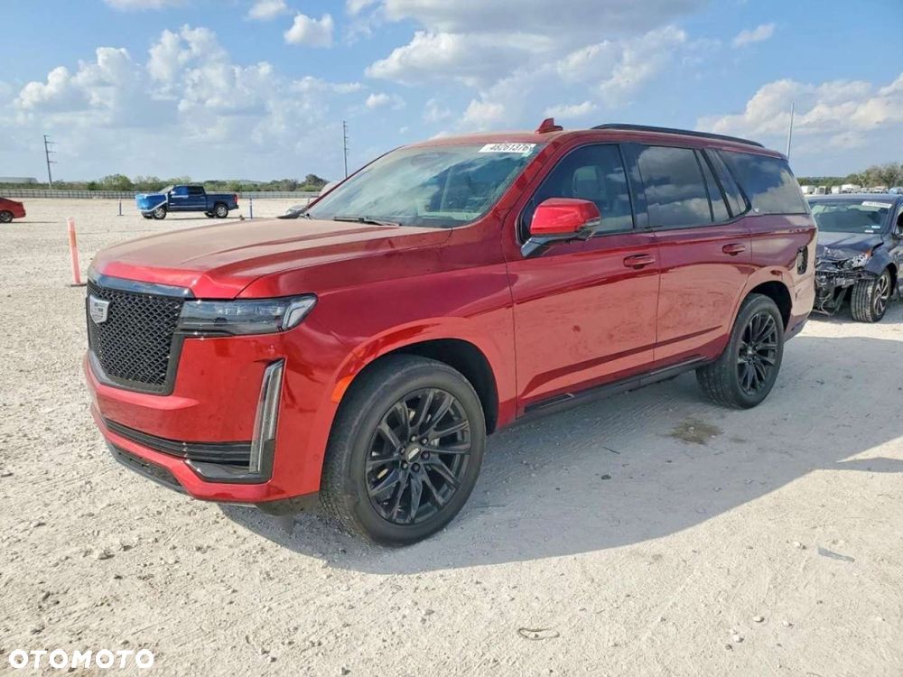 Cadillac Escalade - 4