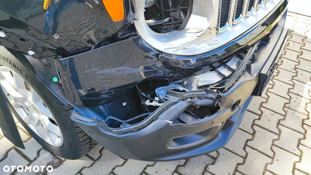 Jeep Renegade - 19