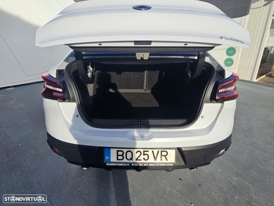 Citroën C4 X 1.2 Hybrid Plus e-DSC6 - 12
