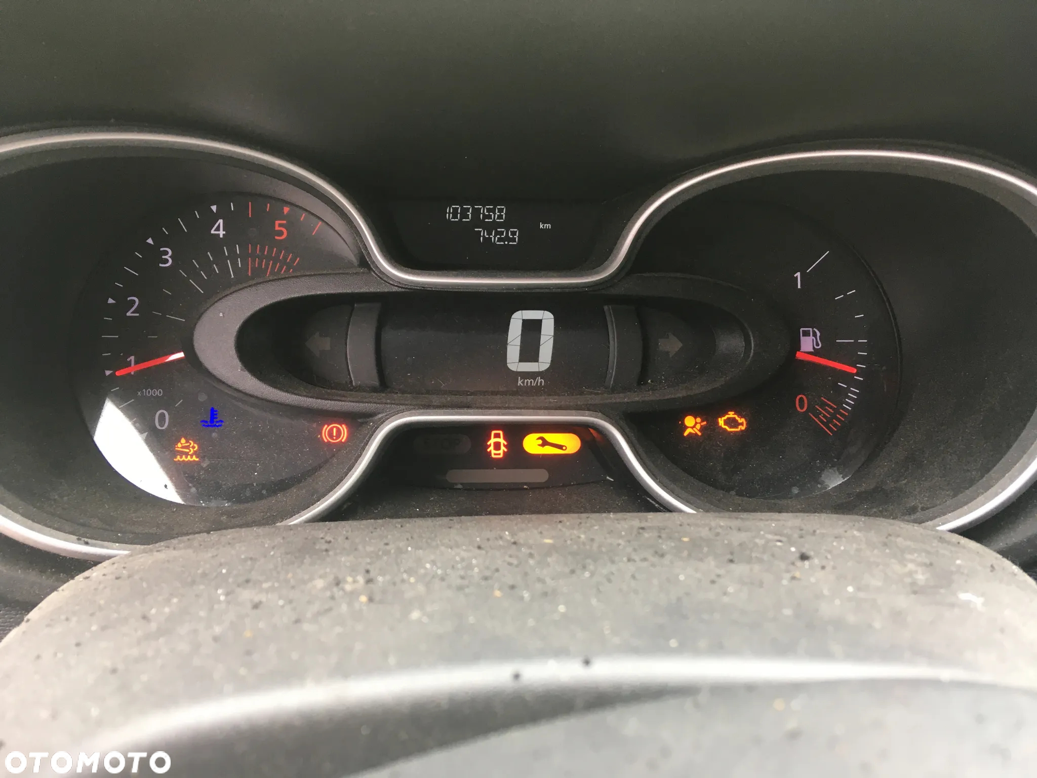 Renault TRAFIC - 11