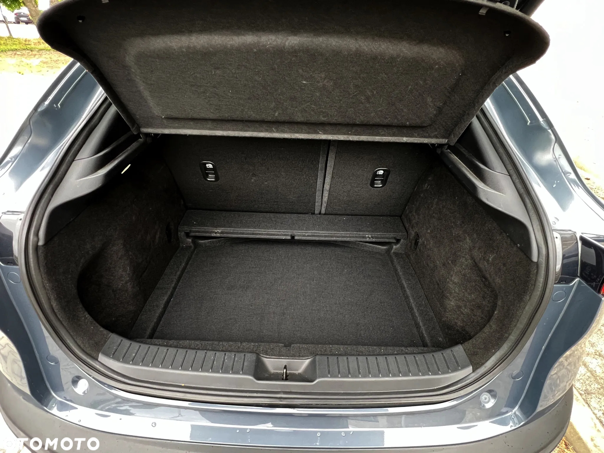 Mazda CX-30 e-SKYACTIV-G 2.0 M HYBRID HOMURA - 29