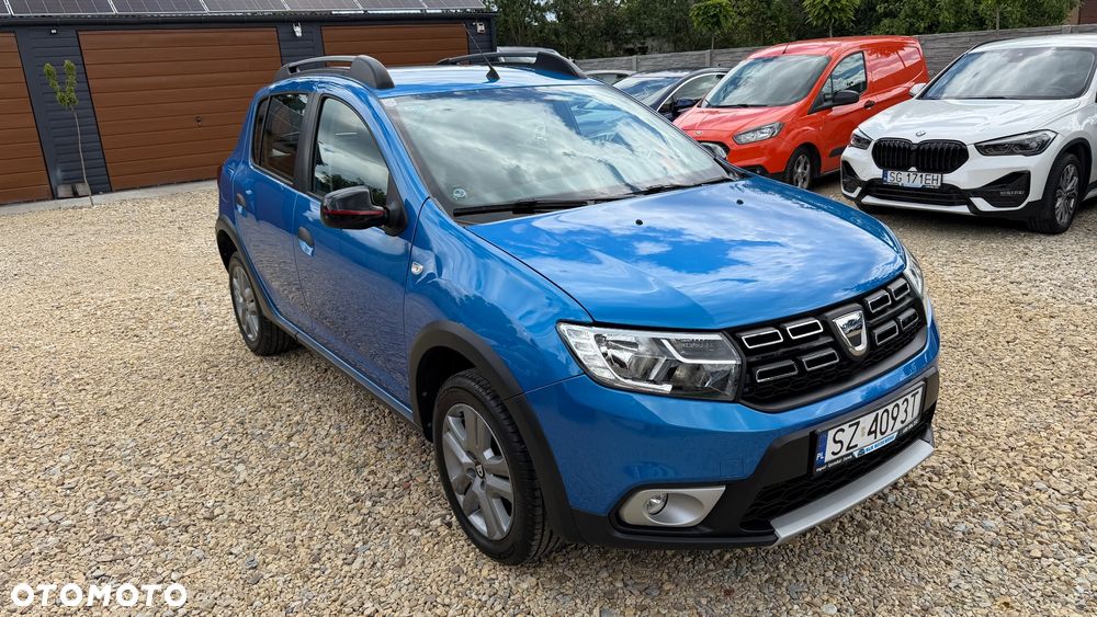 Dacia Sandero 0.9 TCe SL Celebration S&S - 12