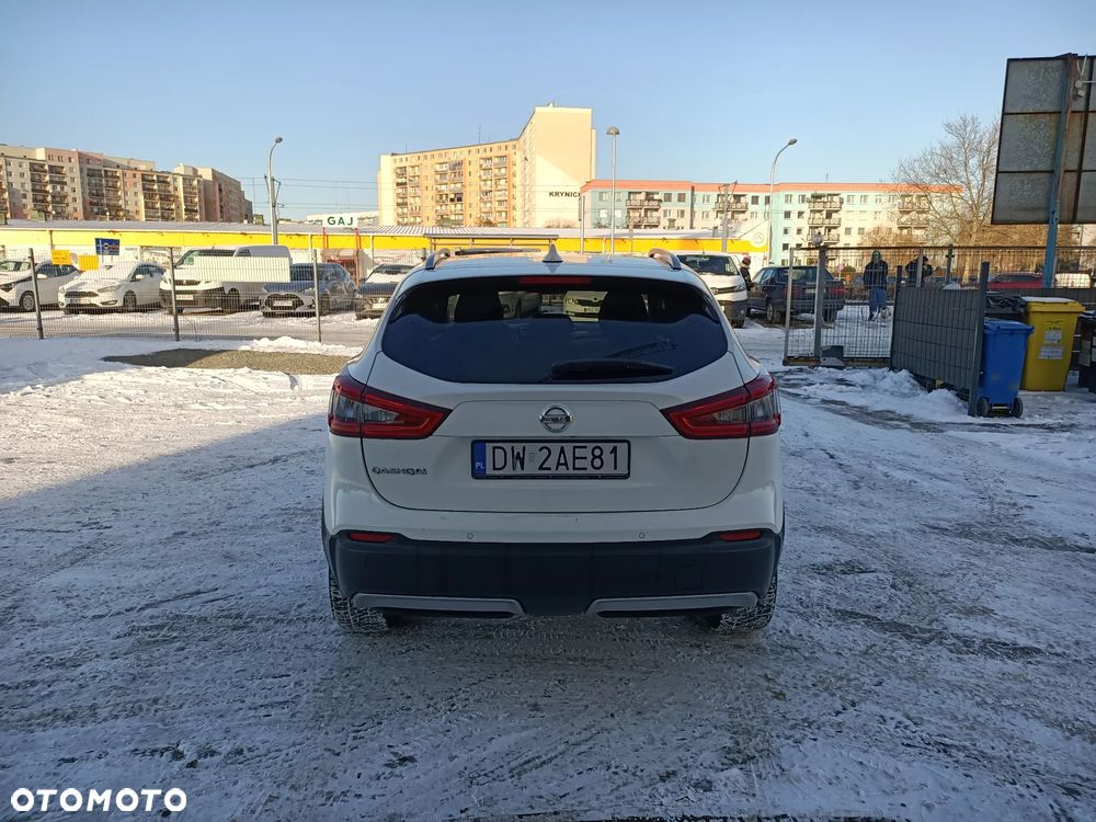 Nissan Qashqai 1.2 DIG-T N-Connecta - 4