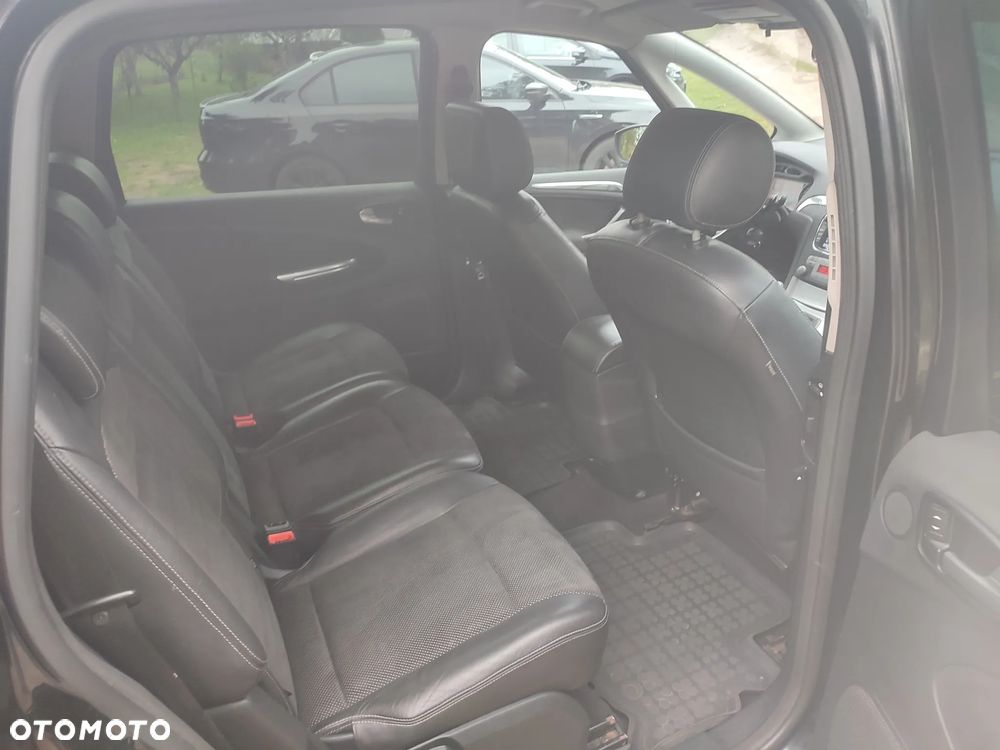 Ford S-Max 2.0 TDCi Titanium - 18