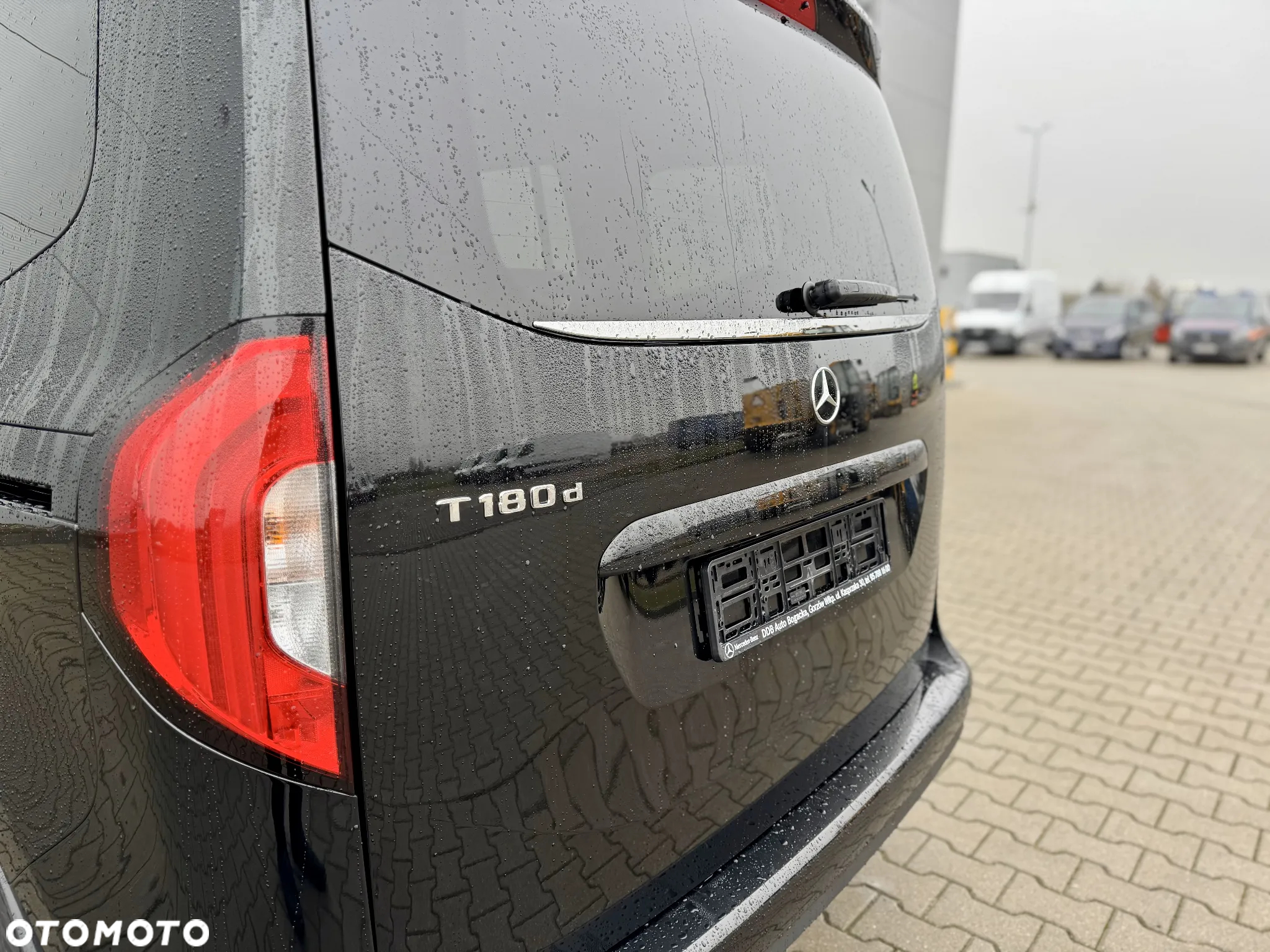 Mercedes-Benz Klasa T 180 d Progressive - 8