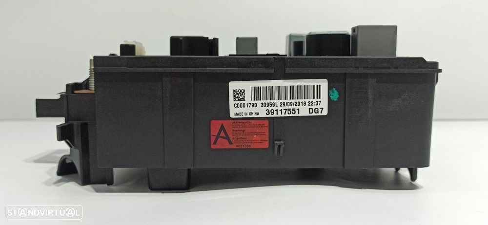 CAIXA DE RELÉS/ FUSÍVEIS OPEL CORSA E 120 ANIVERSARIO - 3