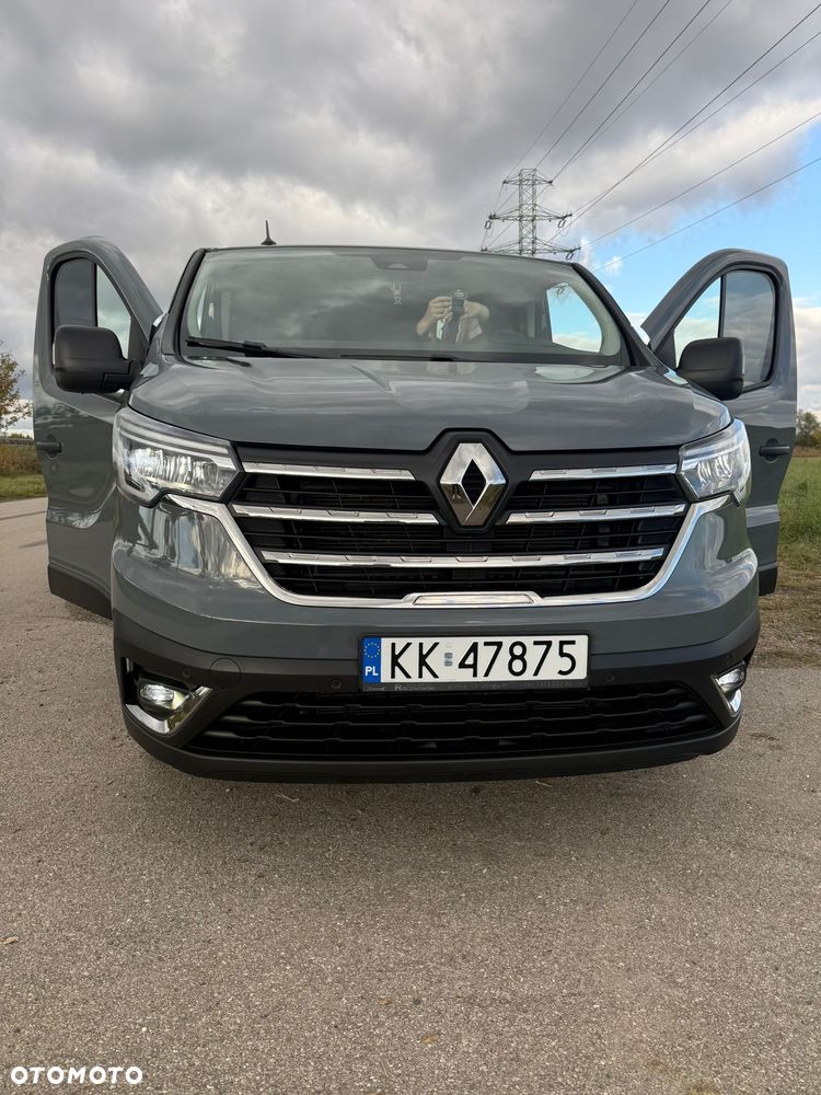 Renault Trafic - 2