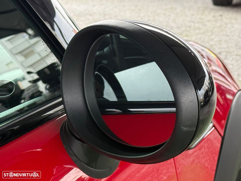 MINI 3 Portas Cooper D - 29