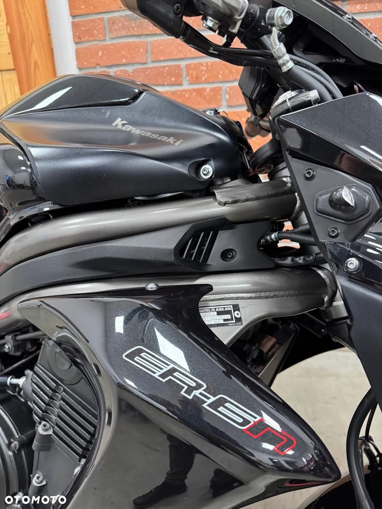 Kawasaki ER - 3