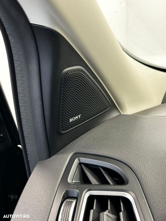 Ford Kuga 2.0 TDCi 4WD Powershift Titanium - 16