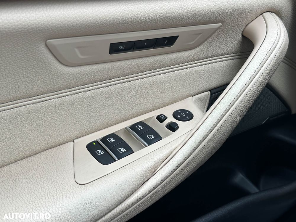 BMW Seria 5 540i xDrive Aut. - 16