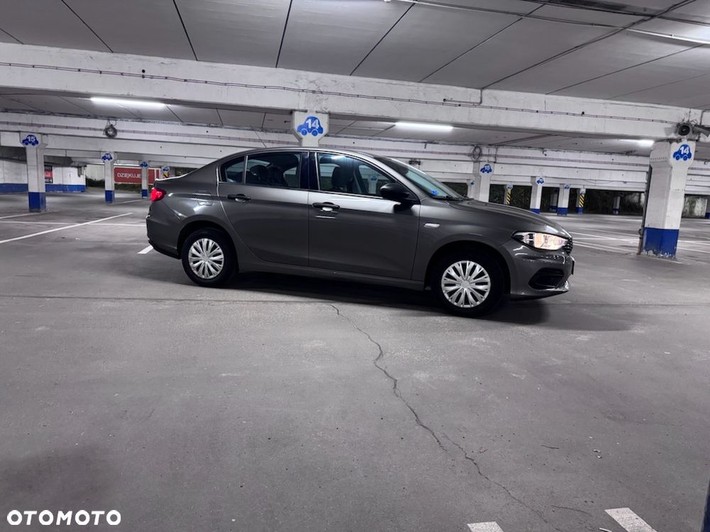 Fiat Tipo 1.4 16V Easy - 8