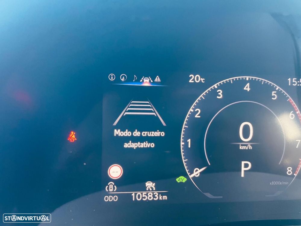 Lexus LBX Elegant - 17