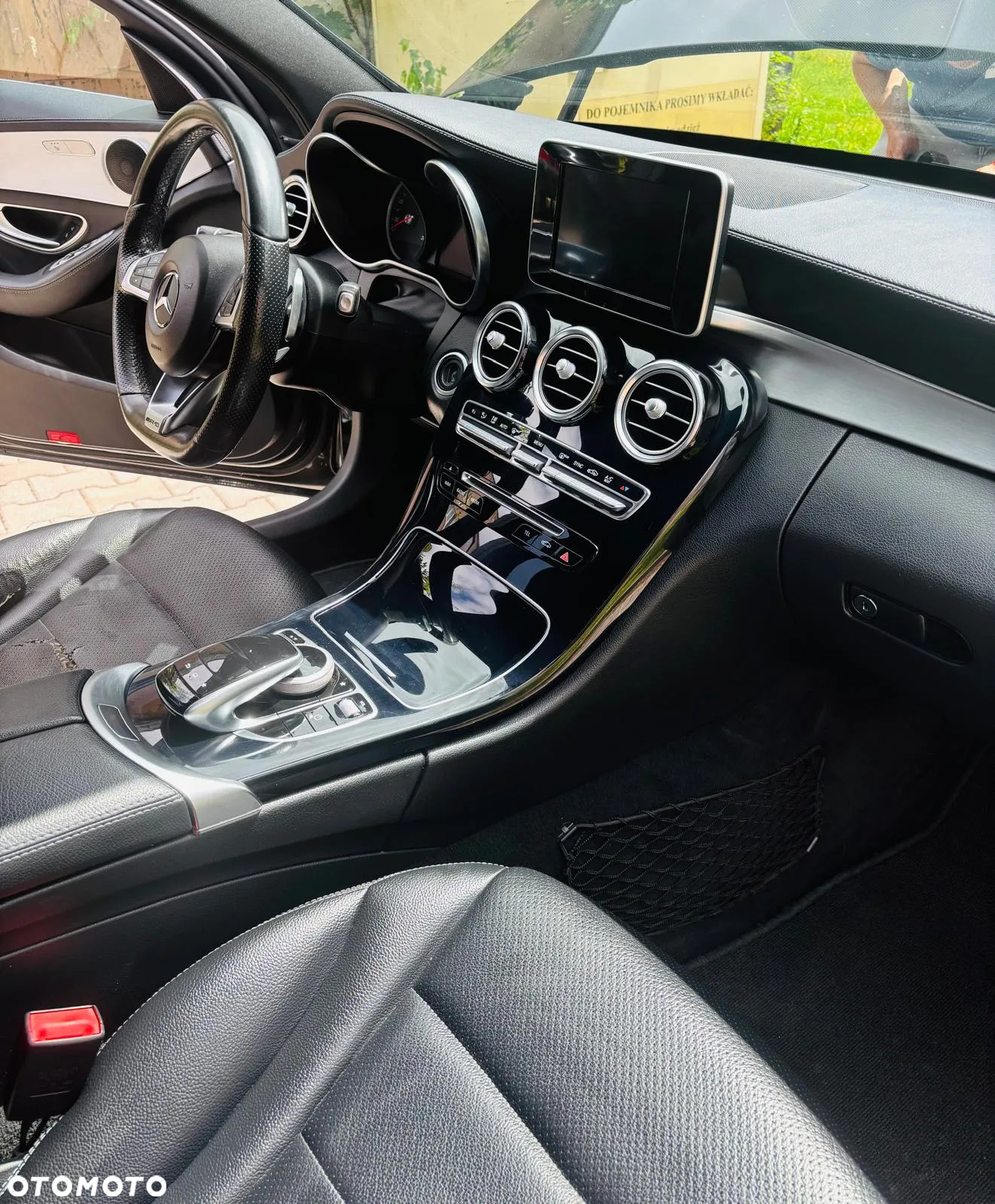 Mercedes-Benz Klasa C 220 (BlueTEC) d T 7G-TRONIC AMG Line - 10