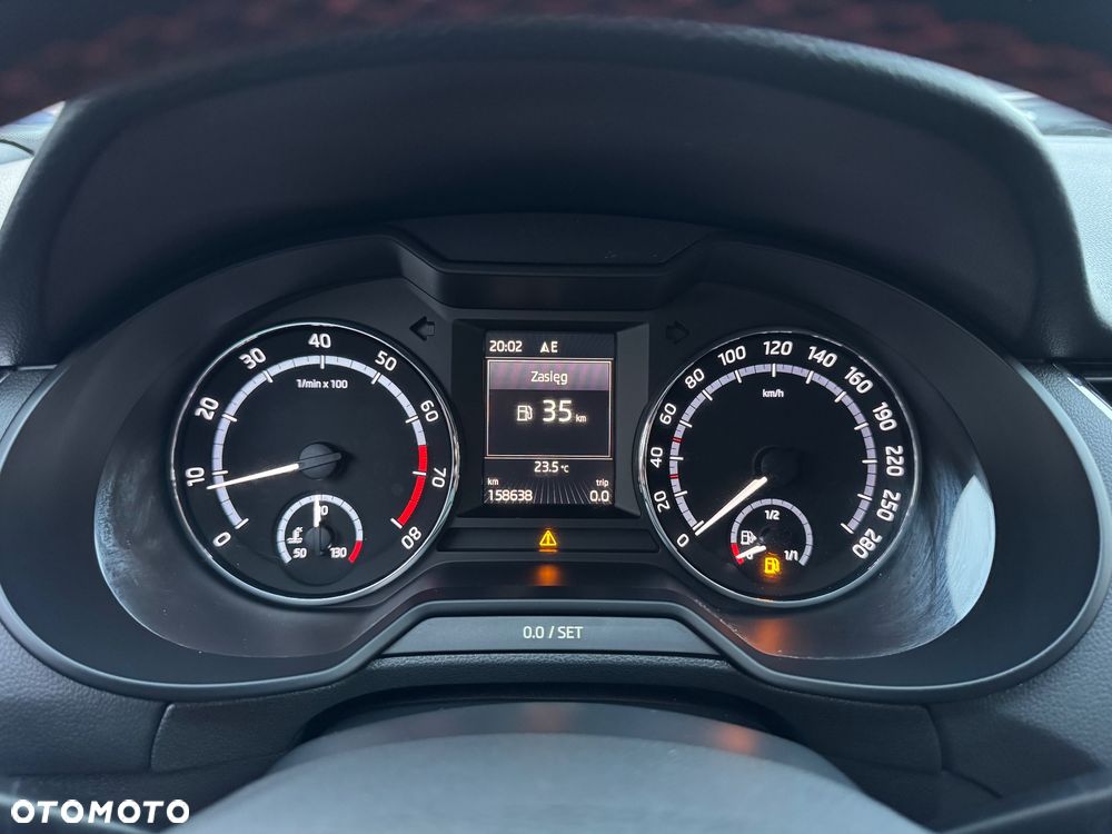 Skoda Octavia 2.0 TSI RS - 34