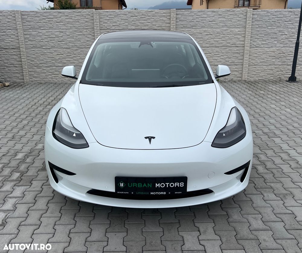Tesla Model 3 Standard Reichweite Plus Hinterradantrieb - 13