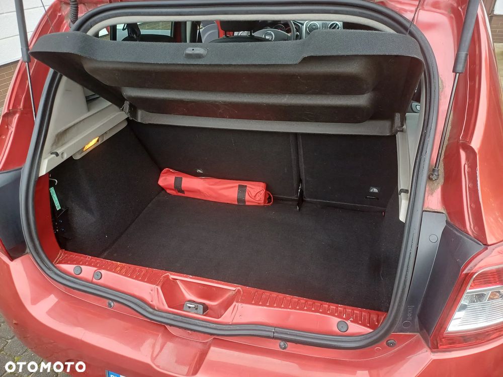 Dacia Sandero 1.2 16V Laureate - 13