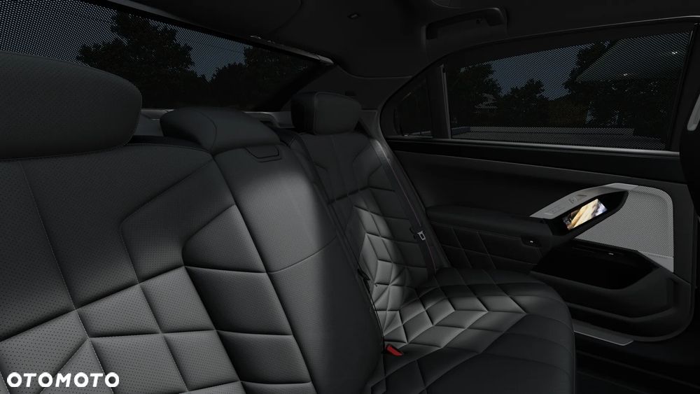 BMW Seria 7 740d xDrive - 12