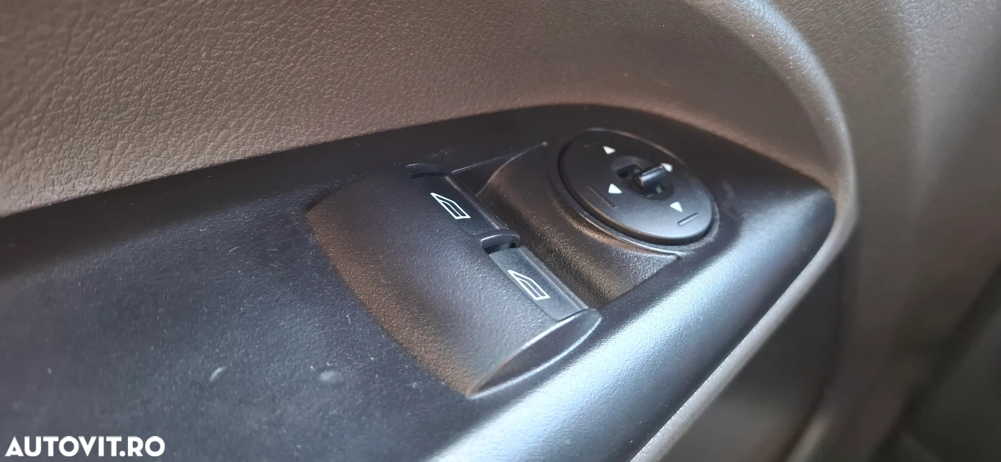 Ford Tourneo Connect 1.5 TDCi LWB (L2) Trend - 17