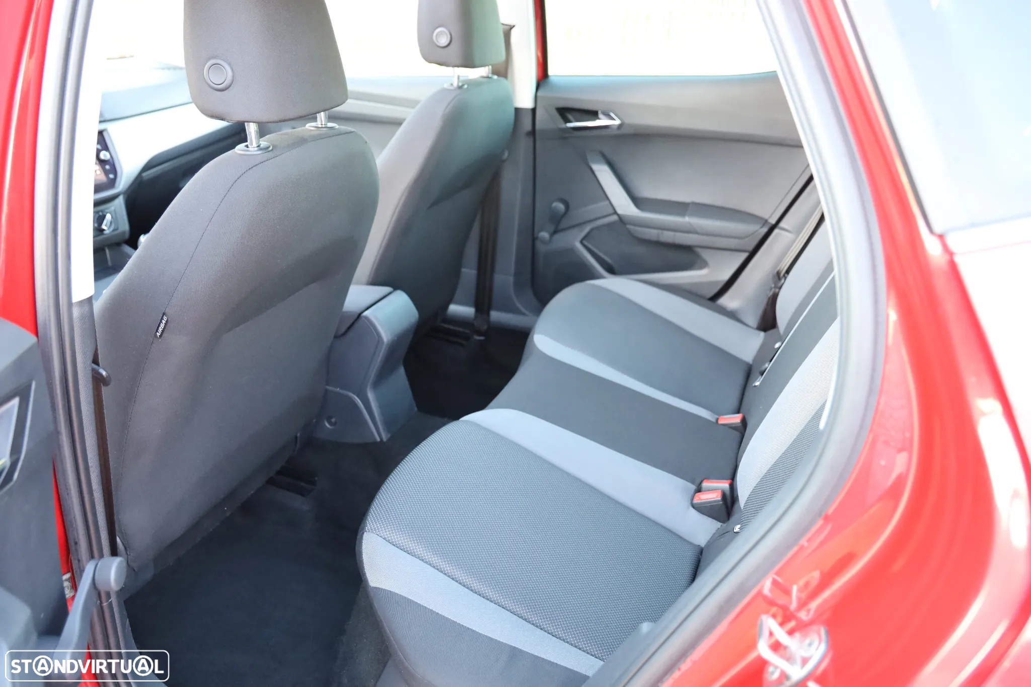 SEAT Ibiza 1.6 TDI S&S Style - 9