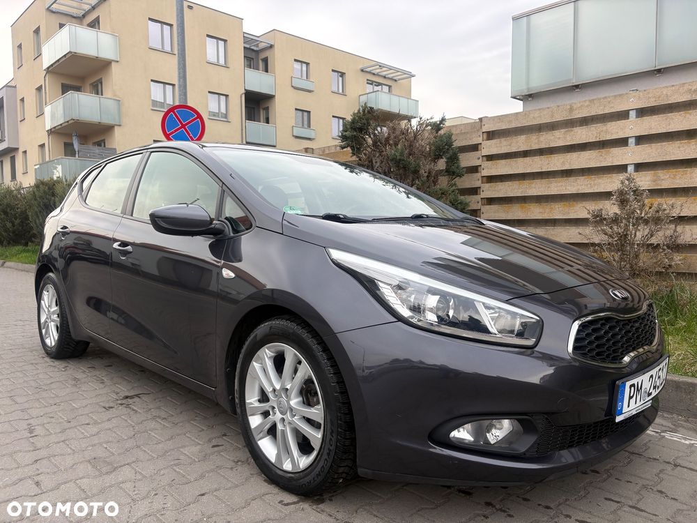 Kia Ceed - 7