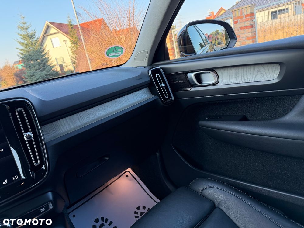 Volvo XC 40 D3 Momentum - 28