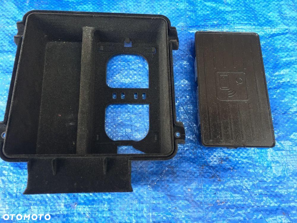 Audi Q7 4M Ładowarka Indukcyjna Indukcja Schowek 4M0035502A - 2