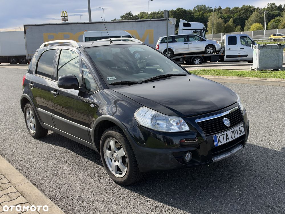 Fiat Sedici - 1