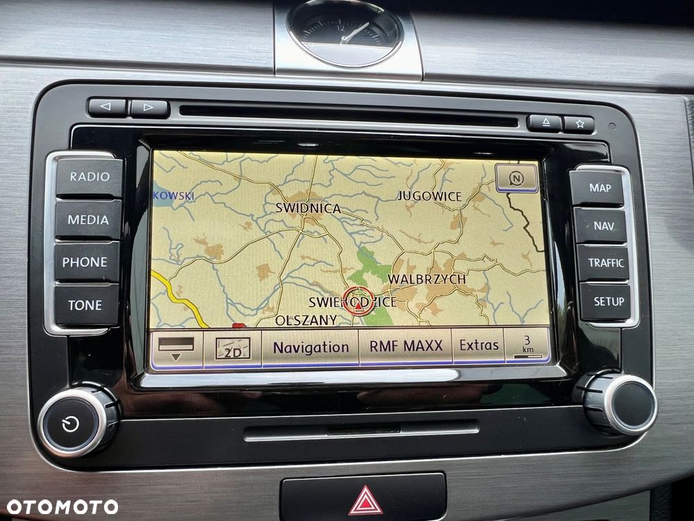 Volkswagen Passat 2.0 TDI 4Mot Highline DSG - 16
