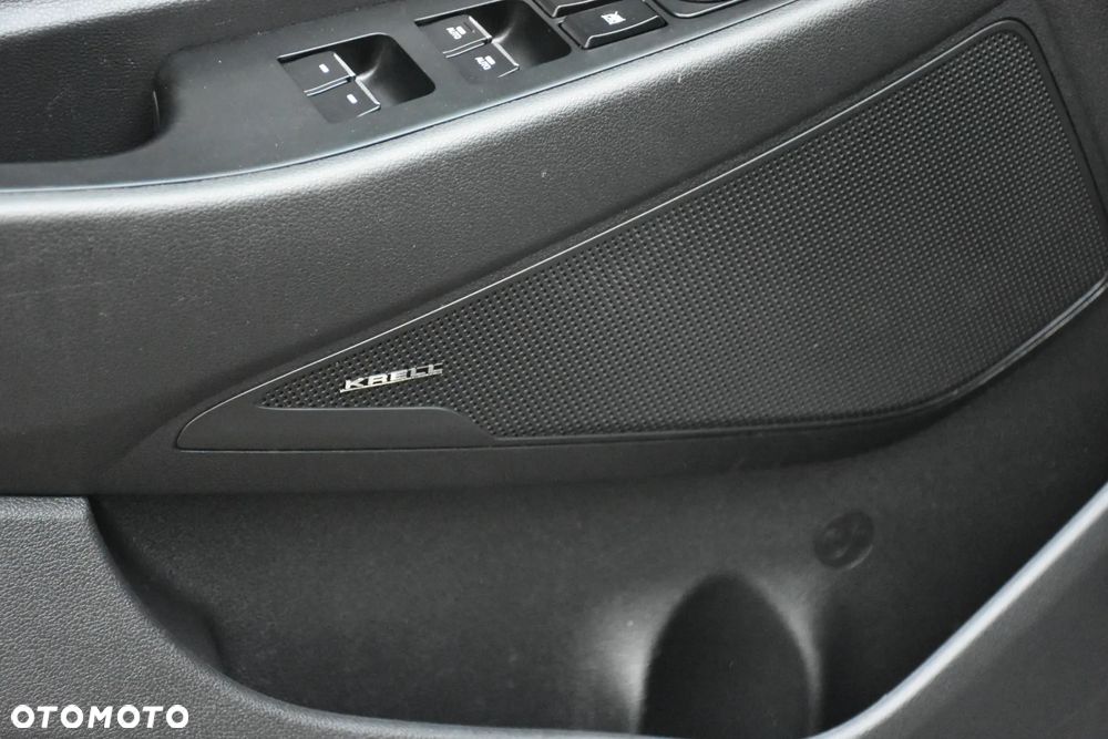 Hyundai Tucson 2.0 CRDI 4WD Automatik Premium - 37