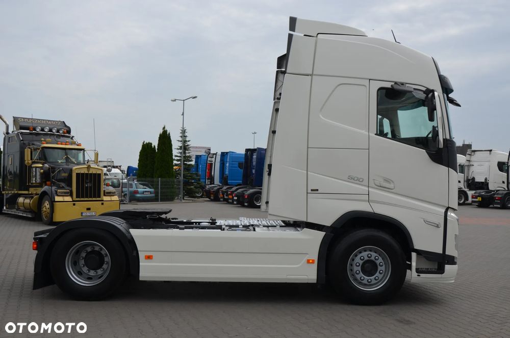 Volvo FH 500 NEW / 2022r / EURO 6 / KAMERA / ACC / PÓŁSKÓRY / LED / KLIMA P. / DE / 9347 - 3
