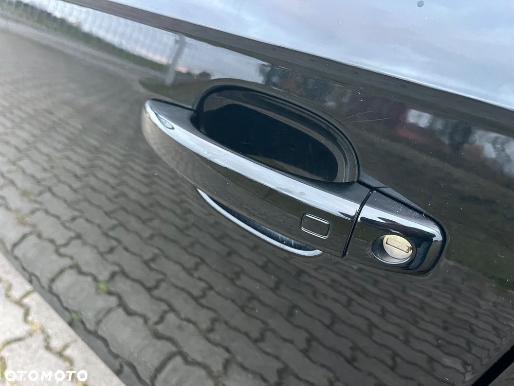 Audi A4 Avant - 11