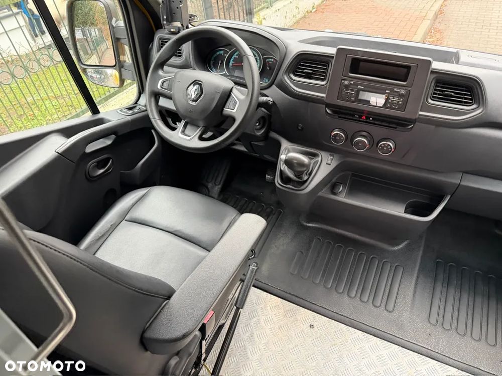 Renault e-Master - 19