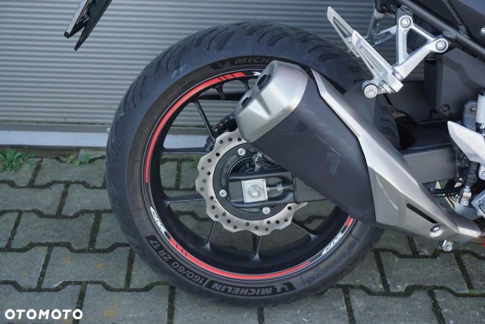 Honda CBR - 8