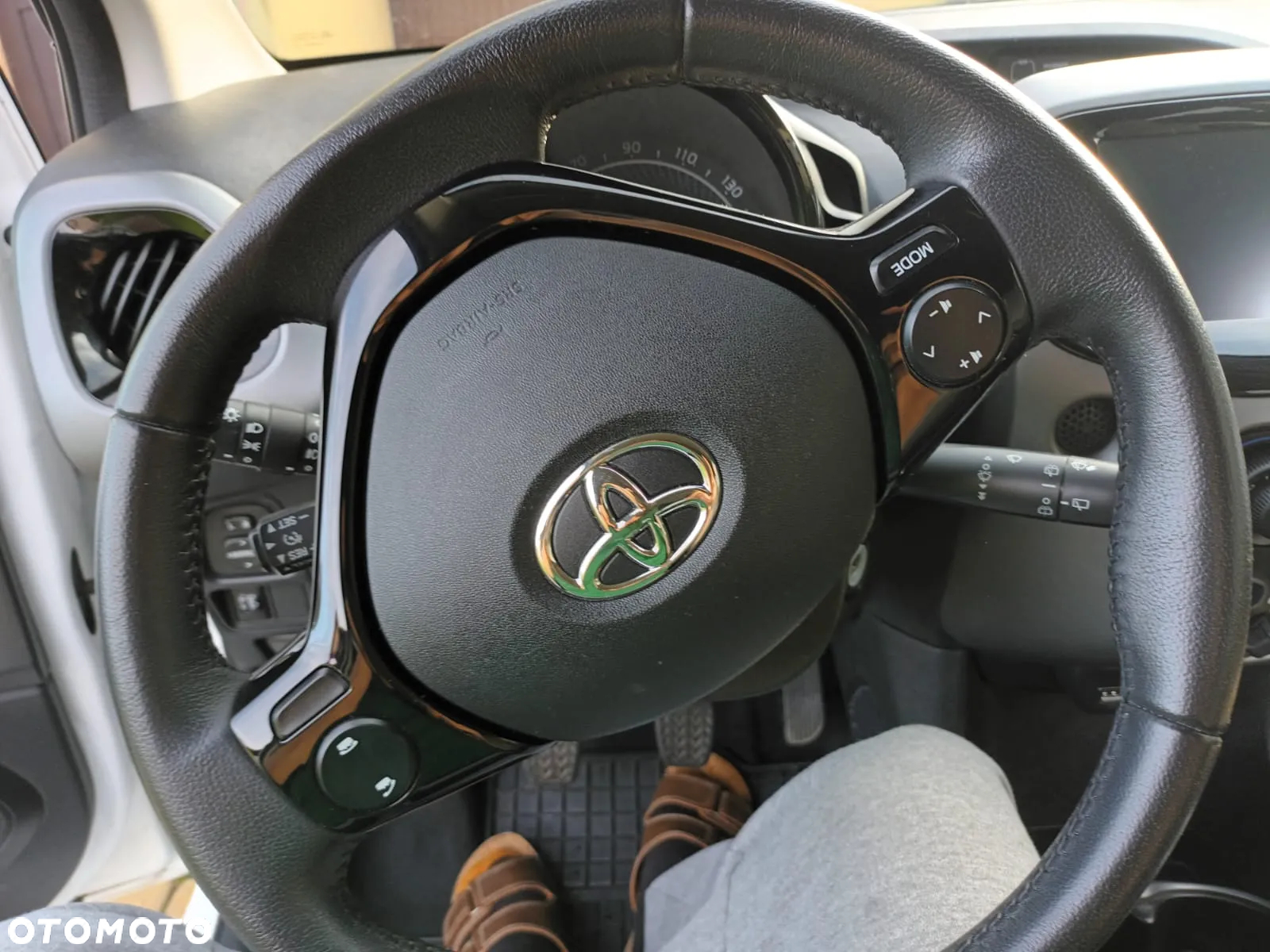 Toyota Aygo 1.0 VVT-i Black Edition - 11