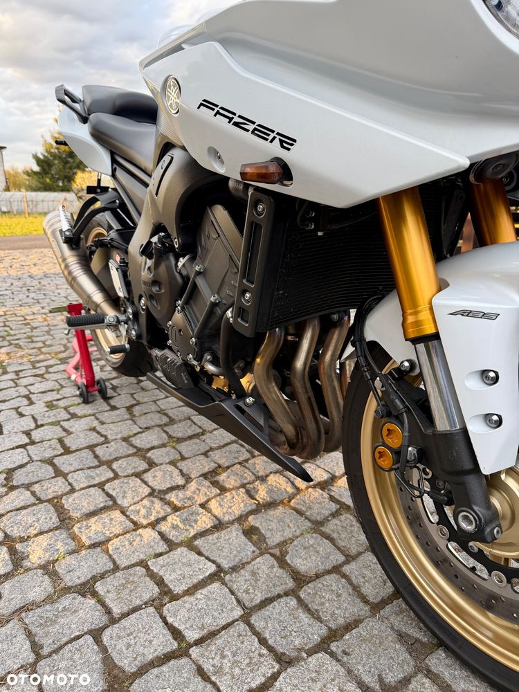 Yamaha FZ8 - 9
