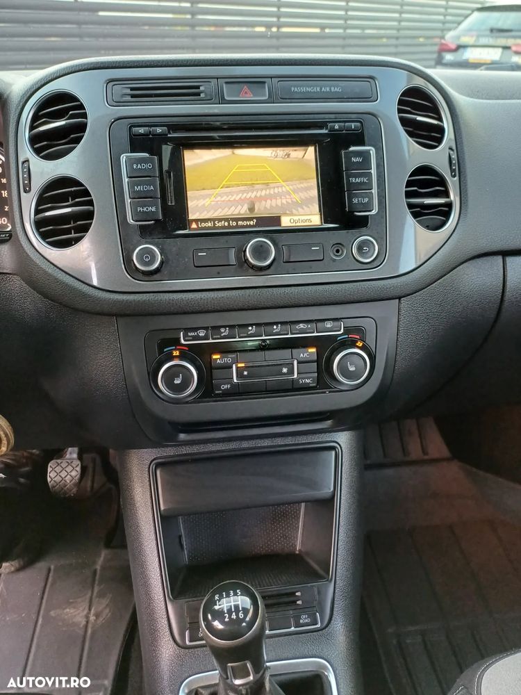 Volkswagen Tiguan 2.0 TDI DPF 4Motion BlueMotion Technology Cup Sport & Style - 6