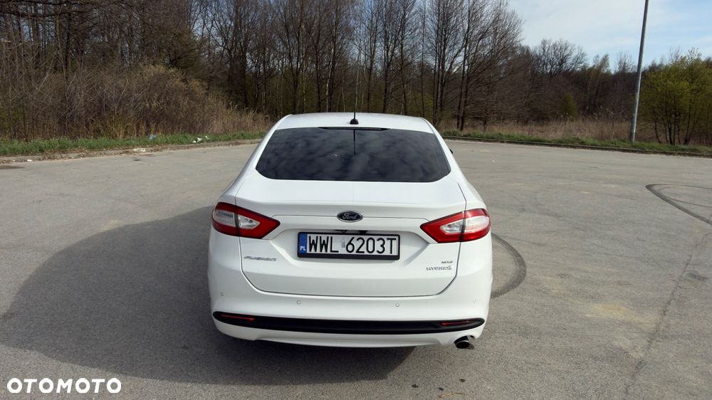 Ford Fusion - 9