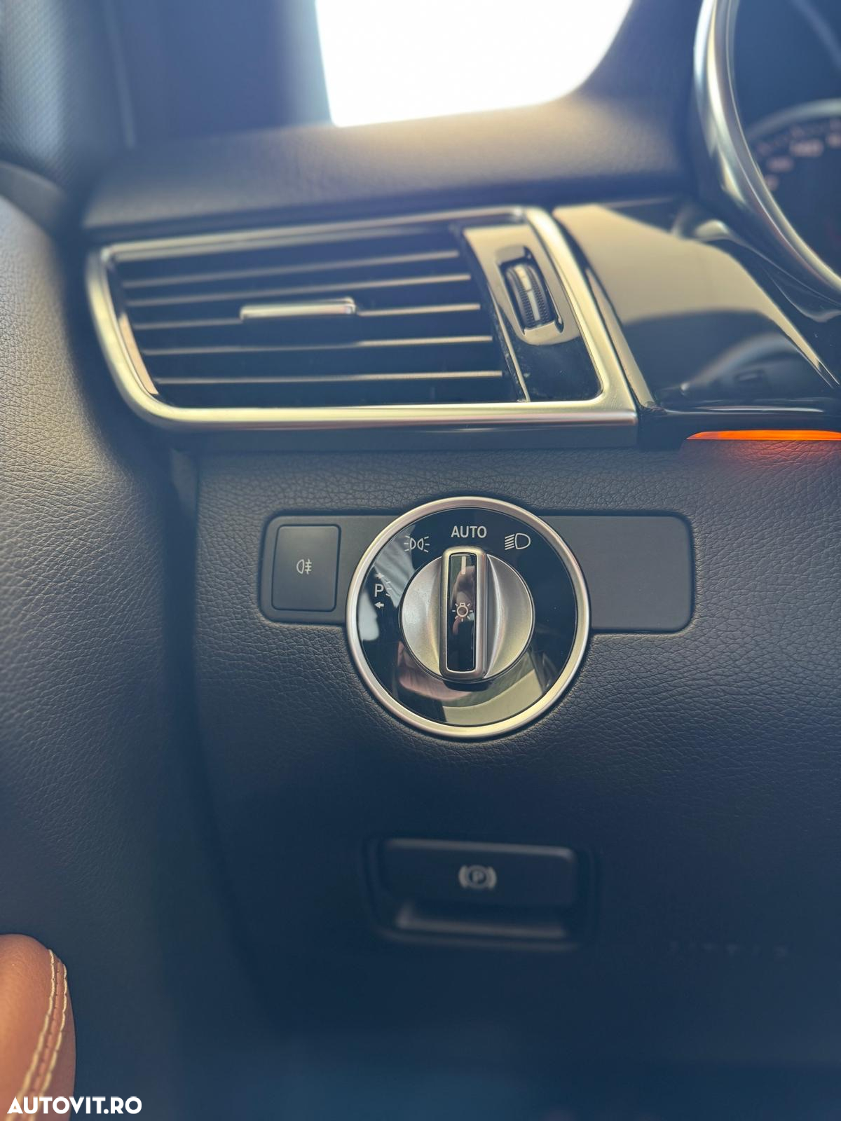 Mercedes-Benz GLE 350 d 4MATIC - 29