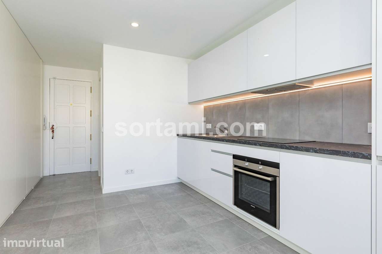 Apartamento T1 Venda em Quarteira,Loulé - Grande imagem: 4/7