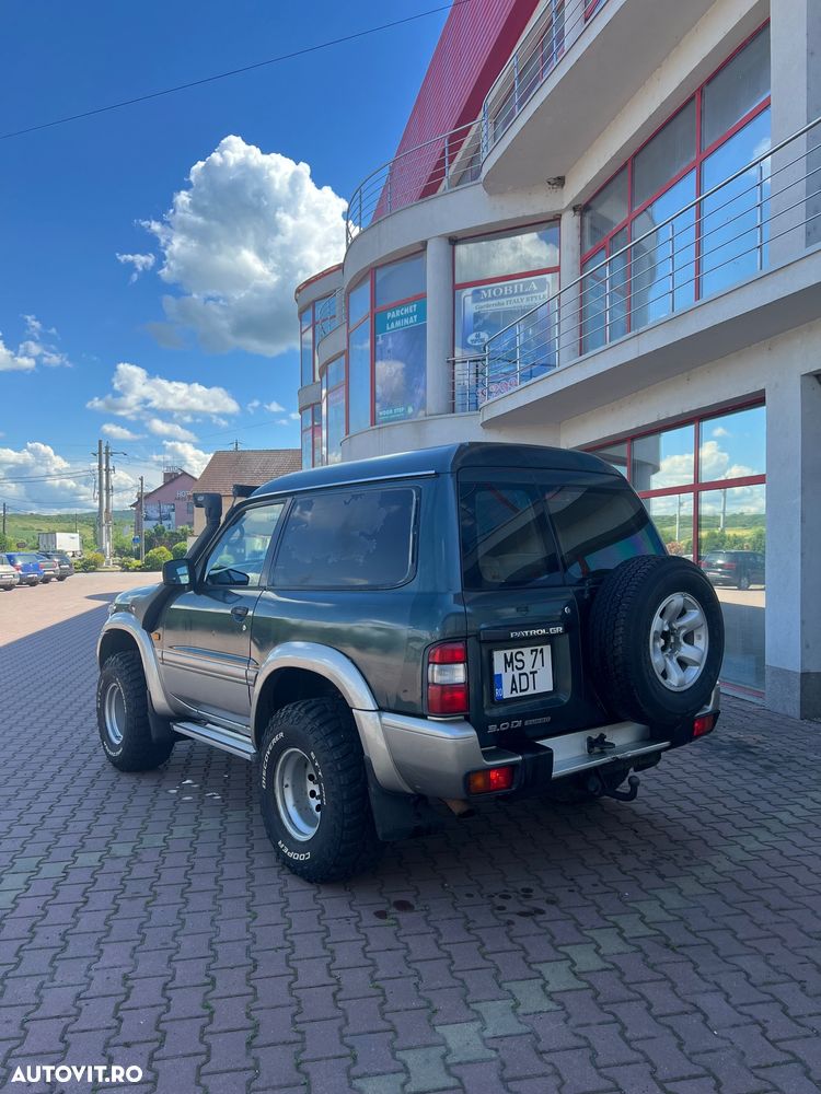 Nissan Patrol 3.0 TDI Luxury - 2