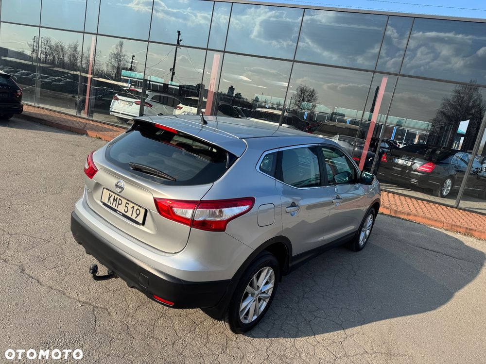 Nissan Qashqai 1.6 dCi 4 x 4 DPF Start/Stop I-Way - 10